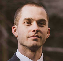 Porträt des Analysten für Krypto-Handel Thomas Whitfield, Experte für den Kryptomarkt